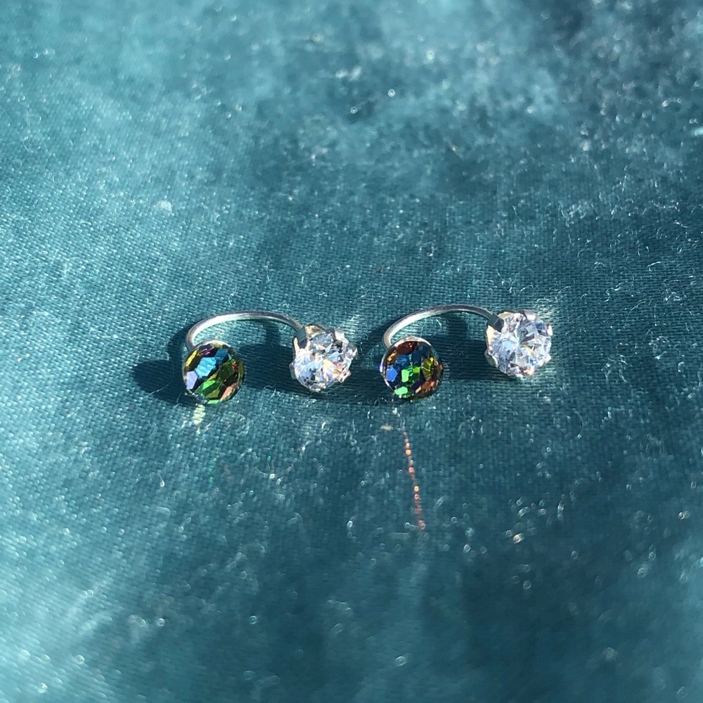 NEW 925 Sterling Silver Cubic Zirconia Gem Earrings